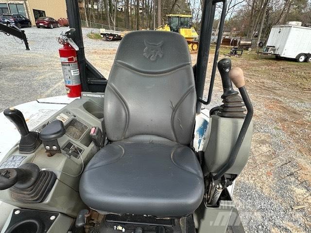 Bobcat E 50 Mini kotrók < 7t