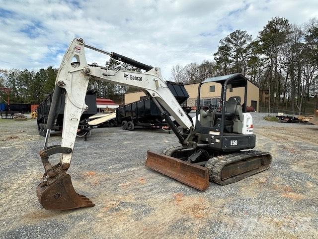 Bobcat E 50 Mini kotrók < 7t
