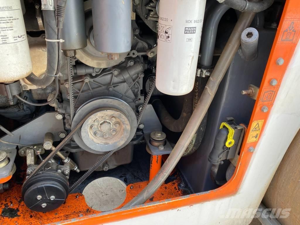 Hamm HD+ 80I VV Ikerdobos hengerek