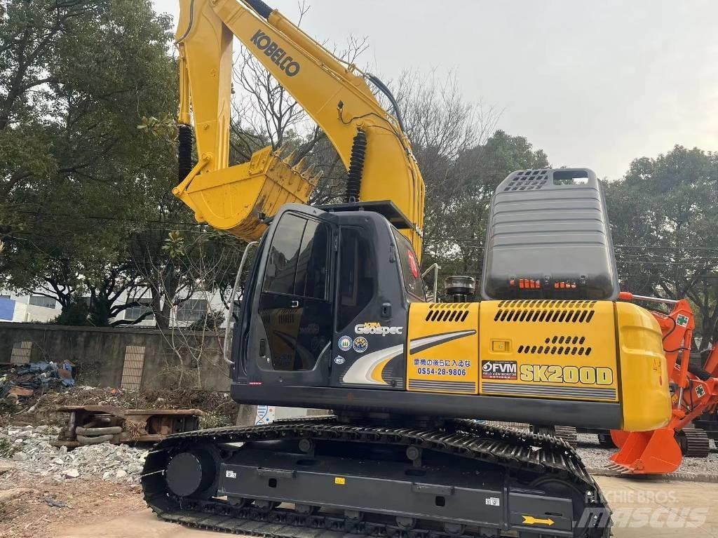 Kobelco SK 200 Lánctalpas kotrók