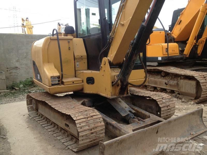 CAT 306 Mini kotrók < 7t