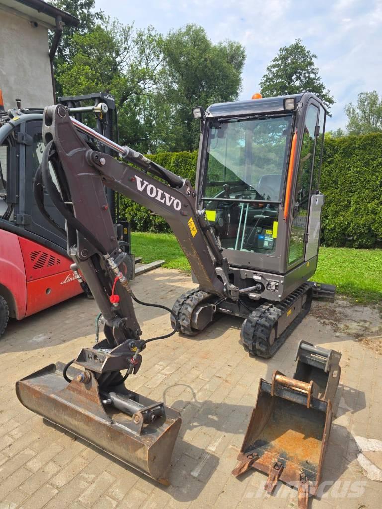 Volvo EC 18 E Mini kotrók < 7t