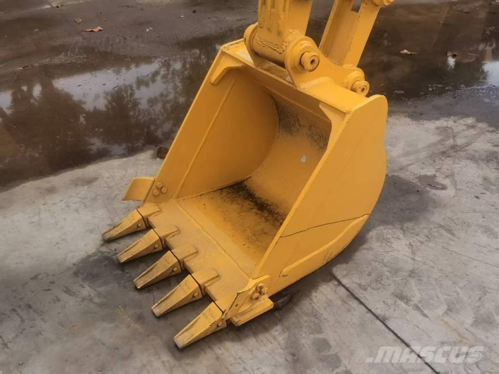 Komatsu PC 55 MR Mini kotrók < 7t