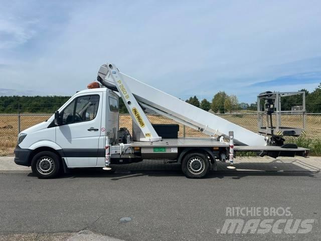 Palfinger P 260 B Teherautóra szerelt emelők és állványok