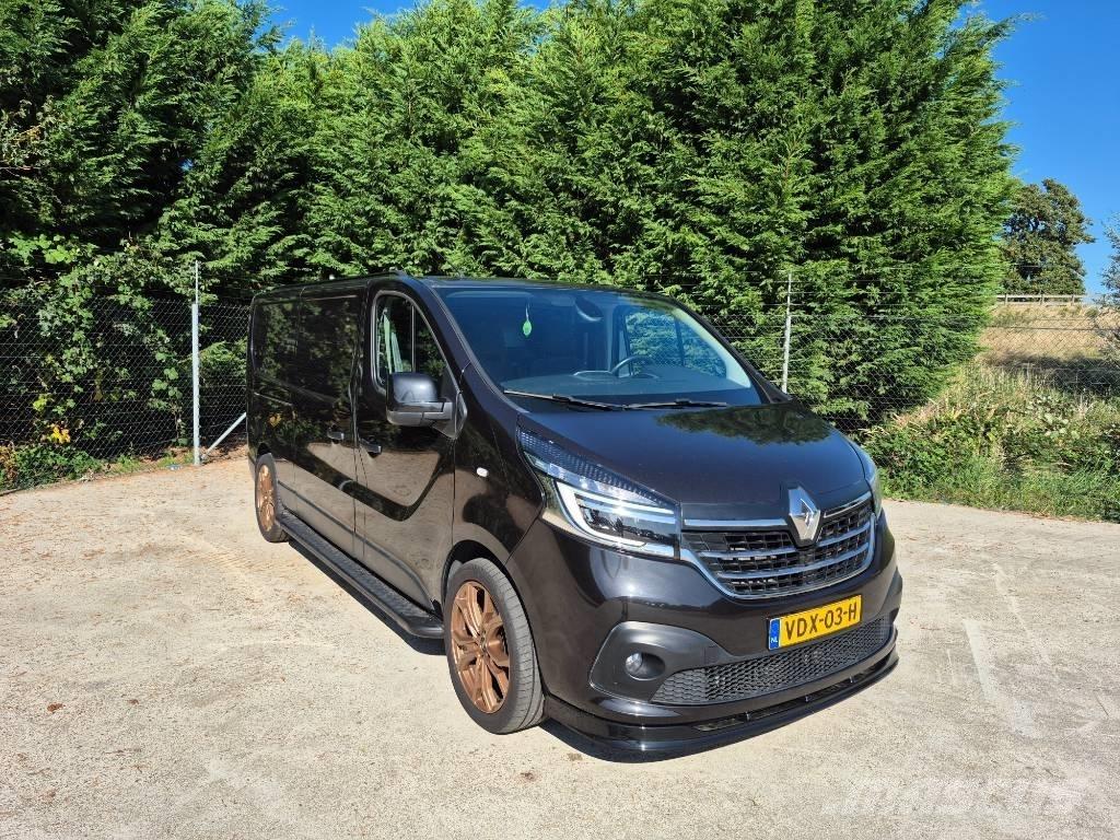 Renault Trafic Transporterek