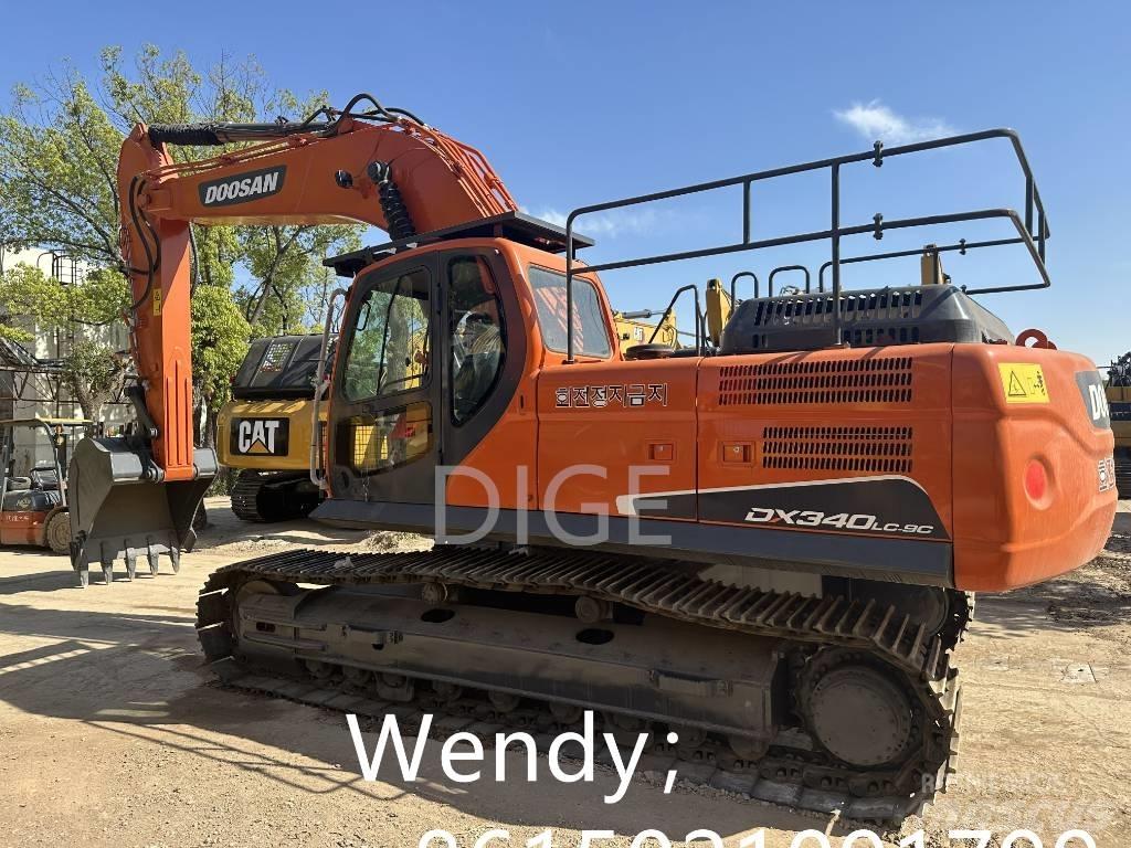 Doosan DX 340 Közepes (midi) kotrók 7 t - 12 t