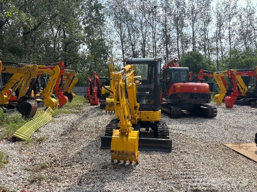 Komatsu PC 35 MR Mini kotrók < 7t