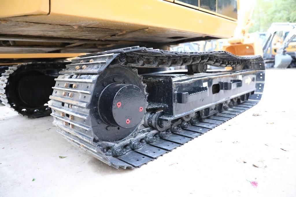 CAT E 70 B Mini kotrók < 7t