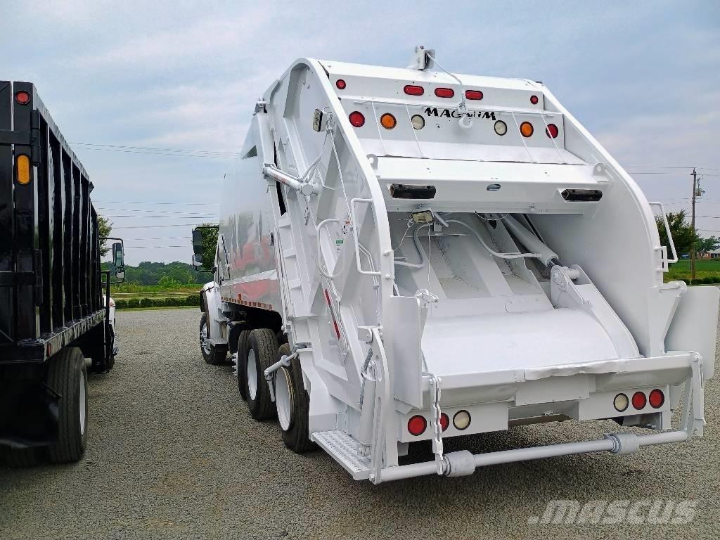 Freightliner M2 Hulladék szállítók