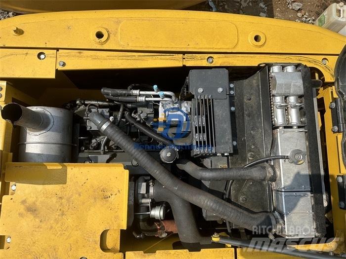 Komatsu PC 130 Lánctalpas kotrók