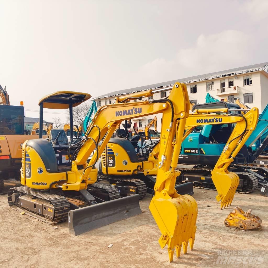 Komatsu PC30MR-3 Mini kotrók < 7t