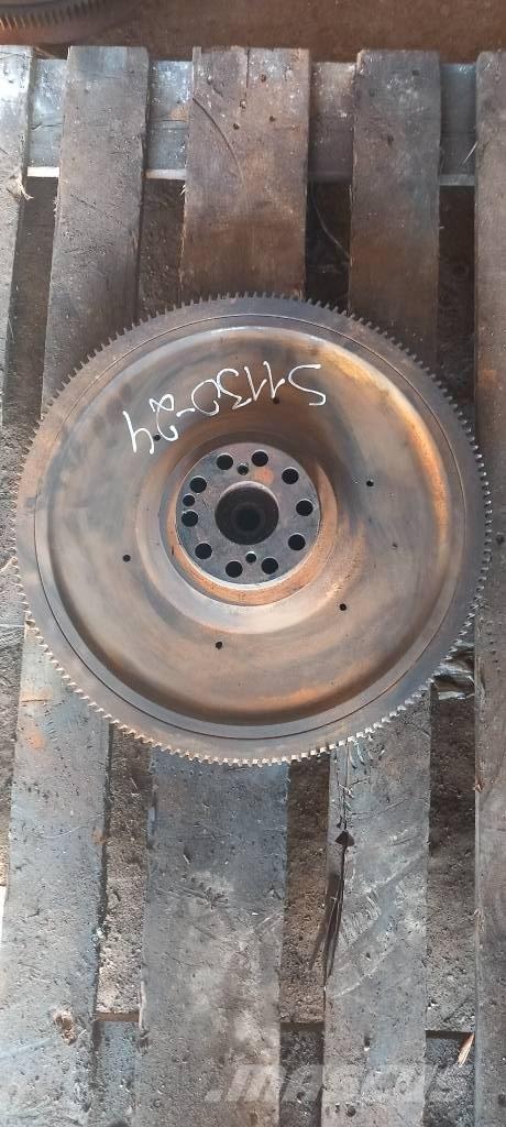 Scania R 440.   1805086 Motorok