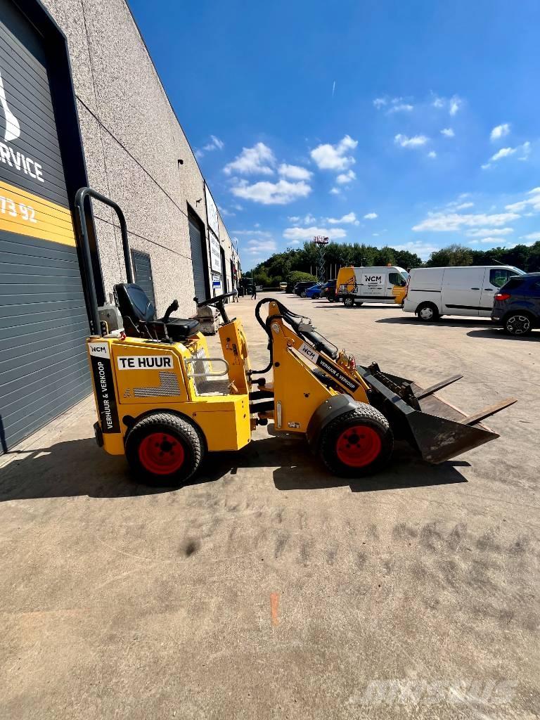 Knikmops KM 100 Gumikerekes homlokrakodók