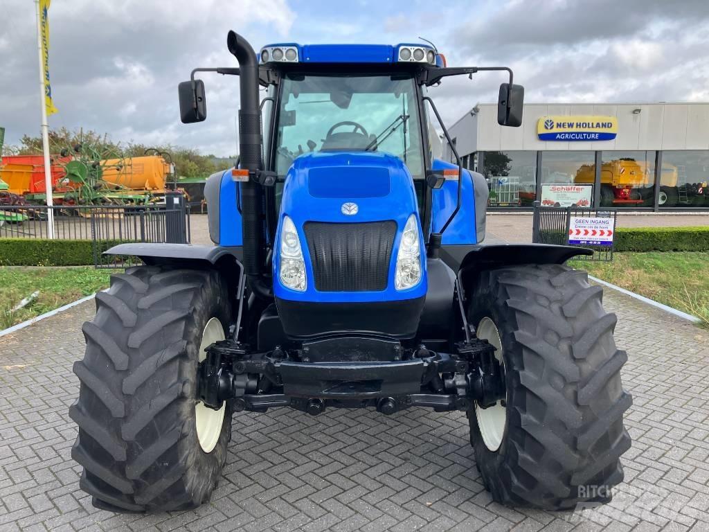 New Holland TVT 145 Traktorok