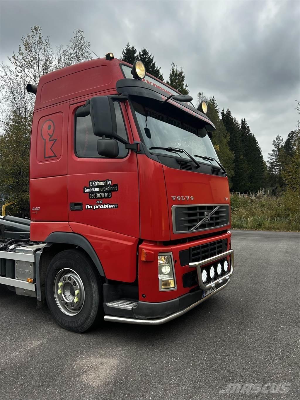 Volvo FH440 Horgos rakodó teherautók