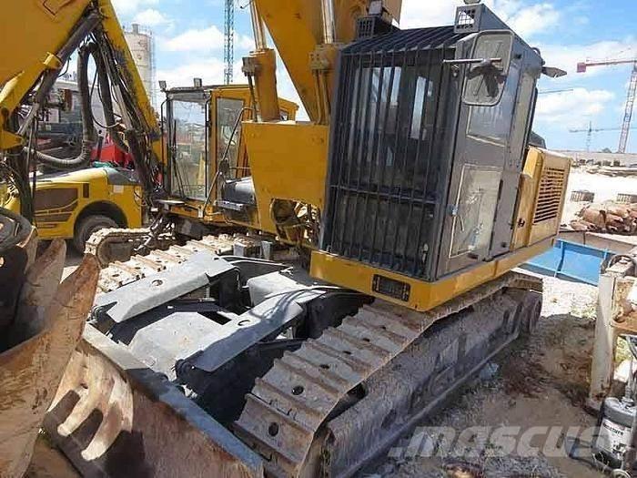 Liebherr 944C Speciális kotrók