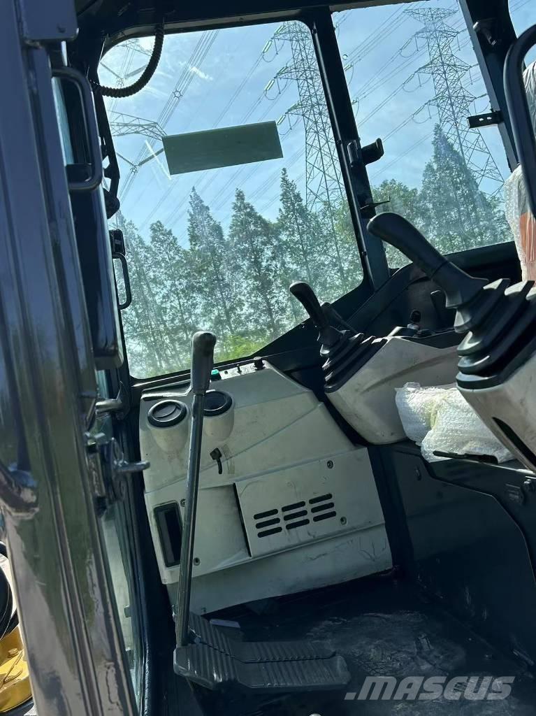 Kobelco SK55 SRX Mini kotrók < 7t