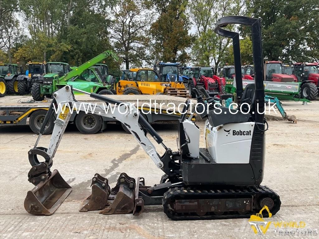 Bobcat E 10 Mini kotrók < 7t