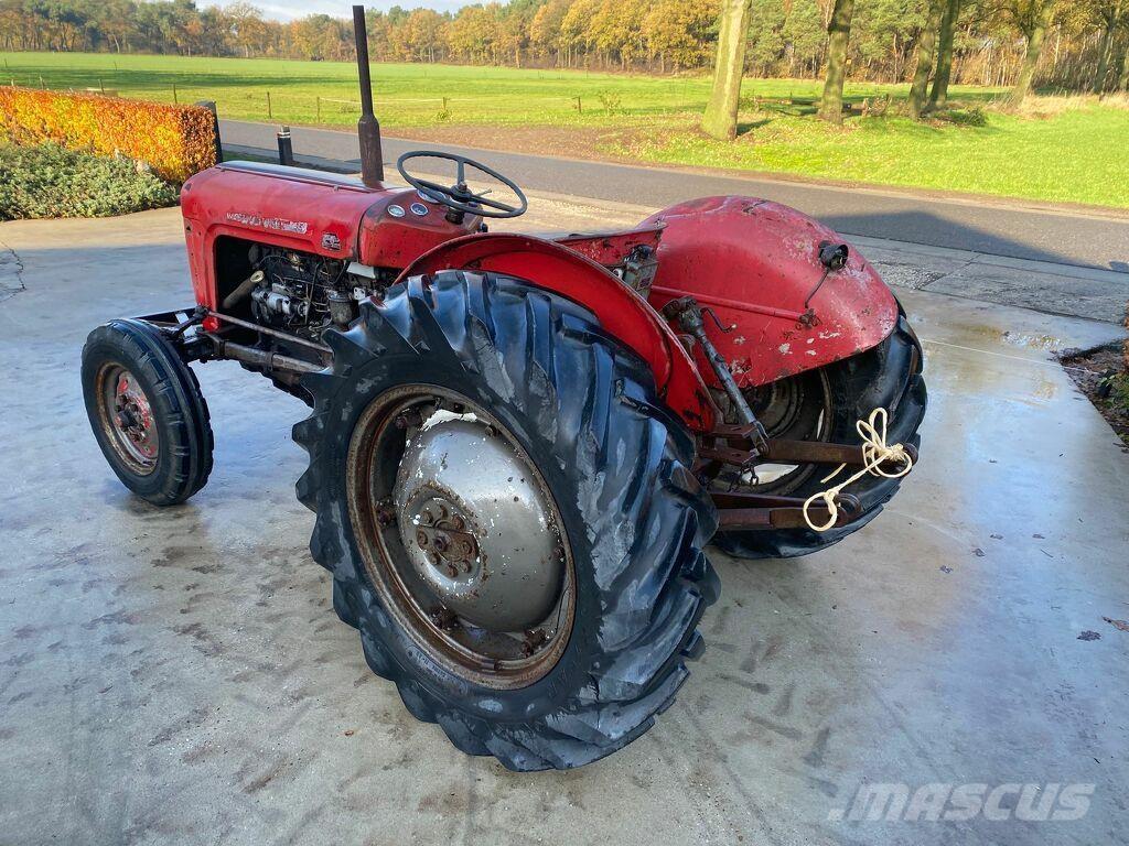 Massey Ferguson 35 Traktorok