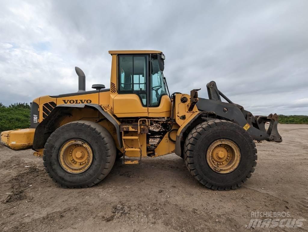 Volvo L 110 F Gumikerekes homlokrakodók