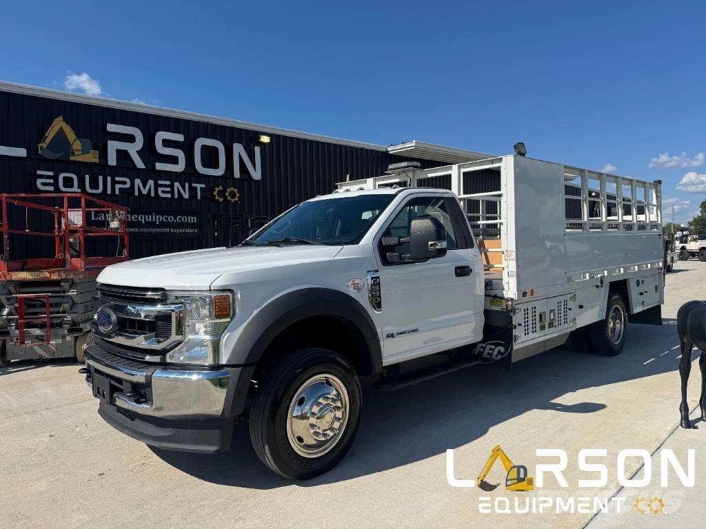 Ford F 550 XLT SD Egyéb