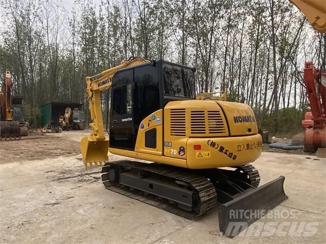 Komatsu PC70-8 Lánctalpas kotrók