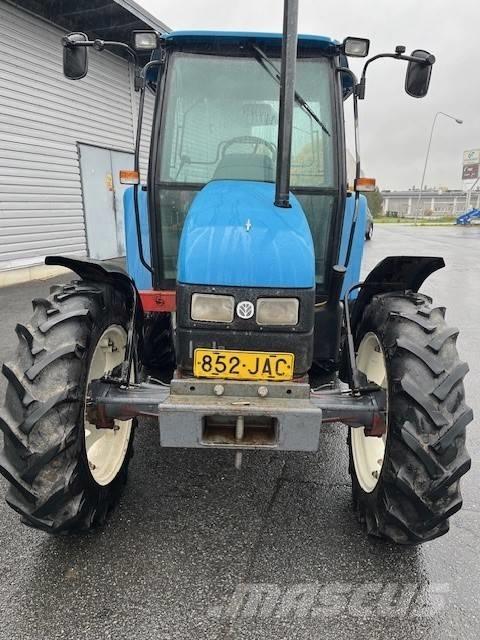 New Holland 5635 Traktorok