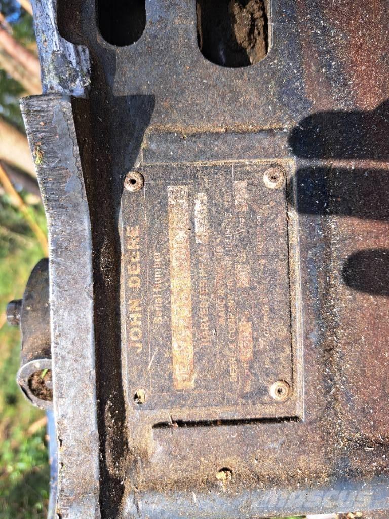 John Deere 1170G Betakarítók