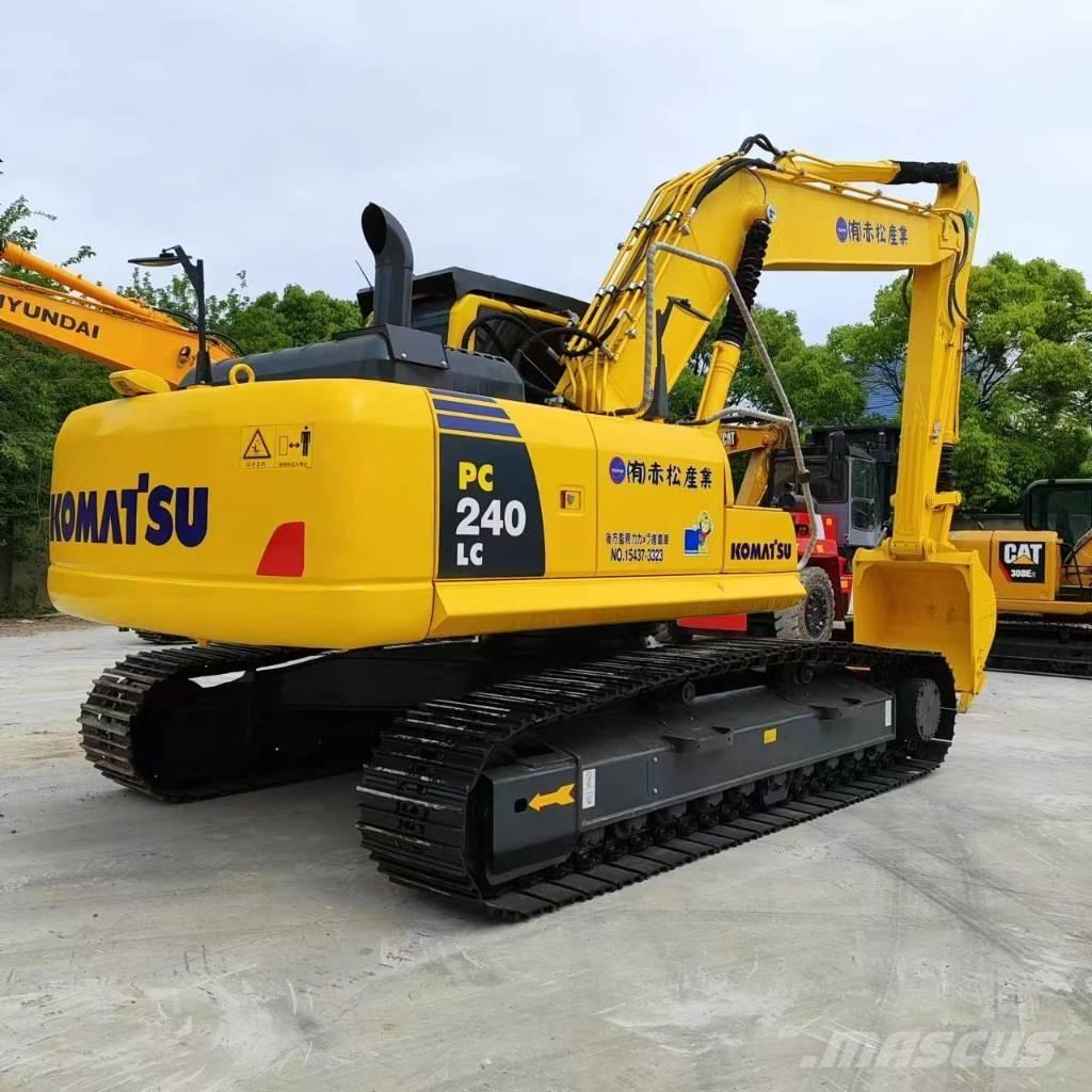 Komatsu PC 240 LC-8 Lánctalpas kotrók