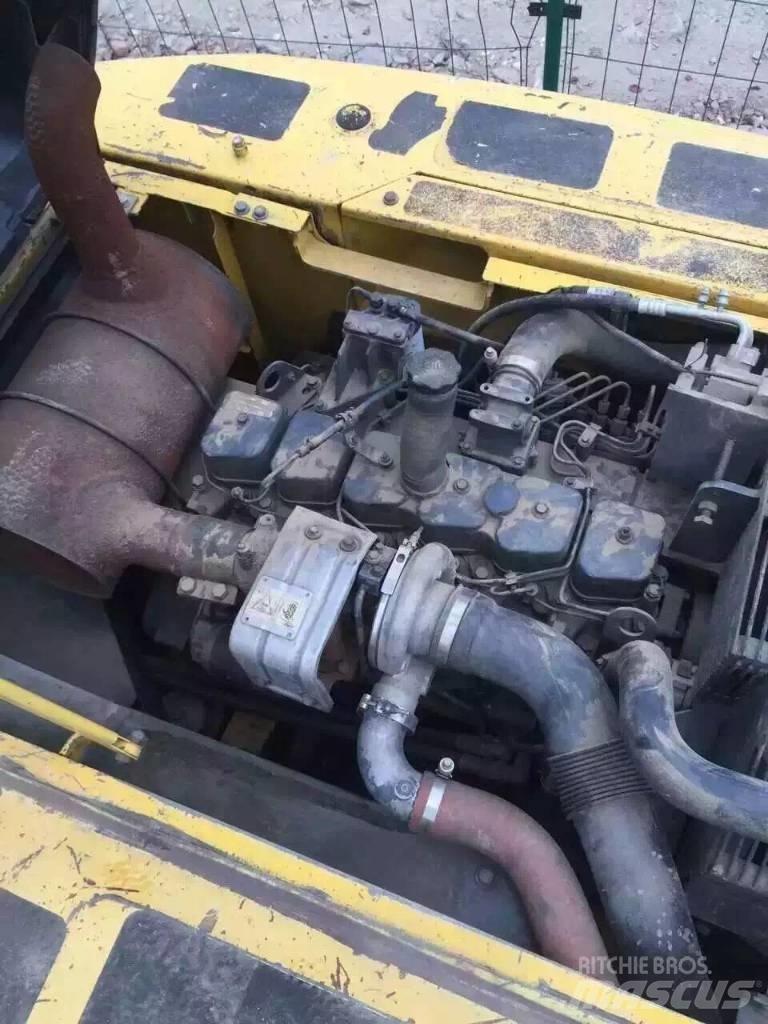 Komatsu pc200-7 Lánctalpas kotrók