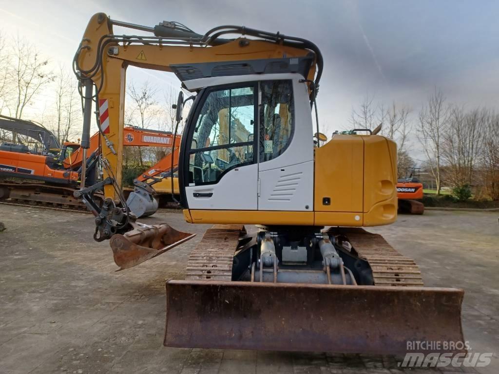 Liebherr R 914 Lánctalpas kotrók