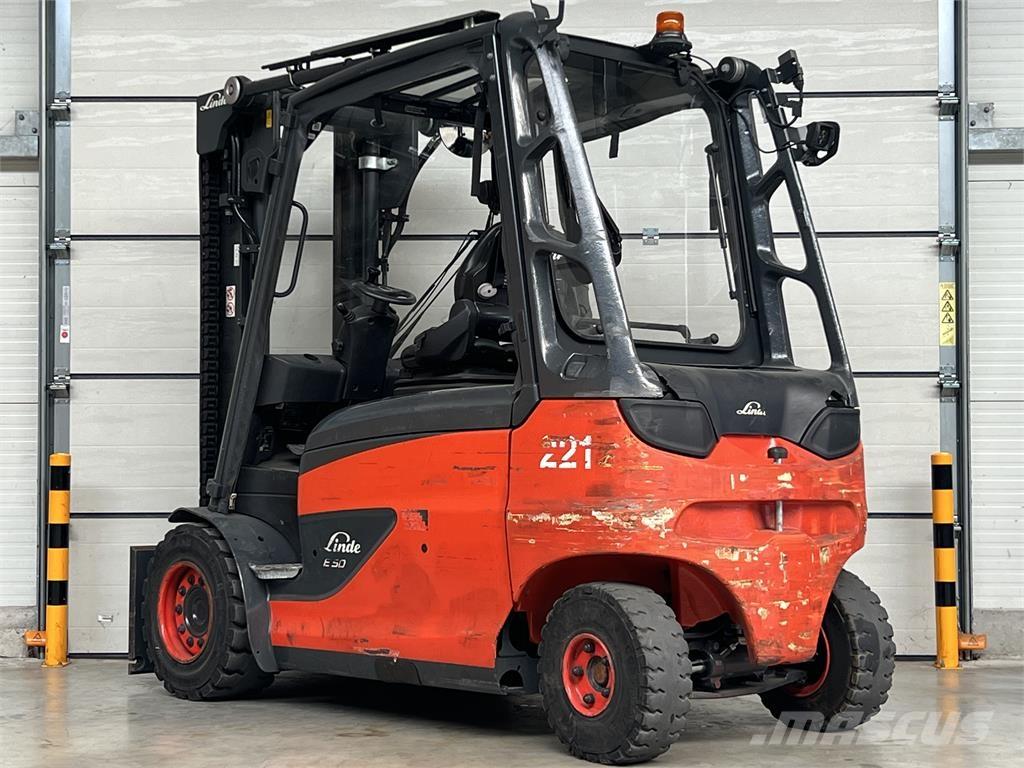Linde E50HL-01 Elektromos targoncák