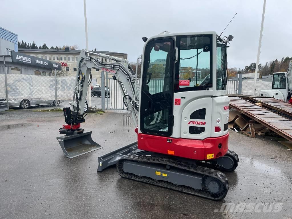 Takeuchi TB 325 R Mini kotrók < 7t