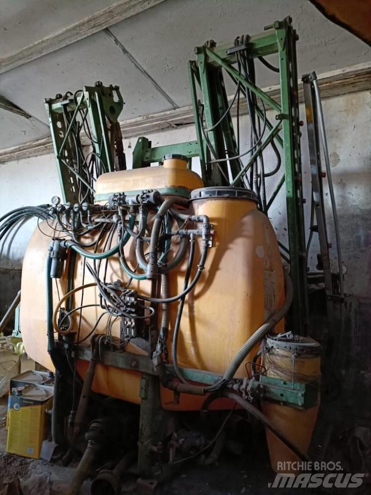 Amazone UF 1200 Rögzített trágyaszórók