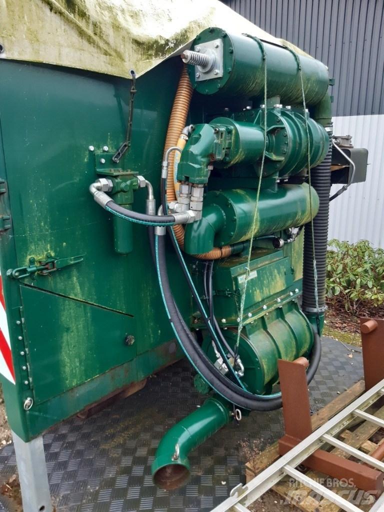  Container 21 m3 Emelőhorgos rakodó