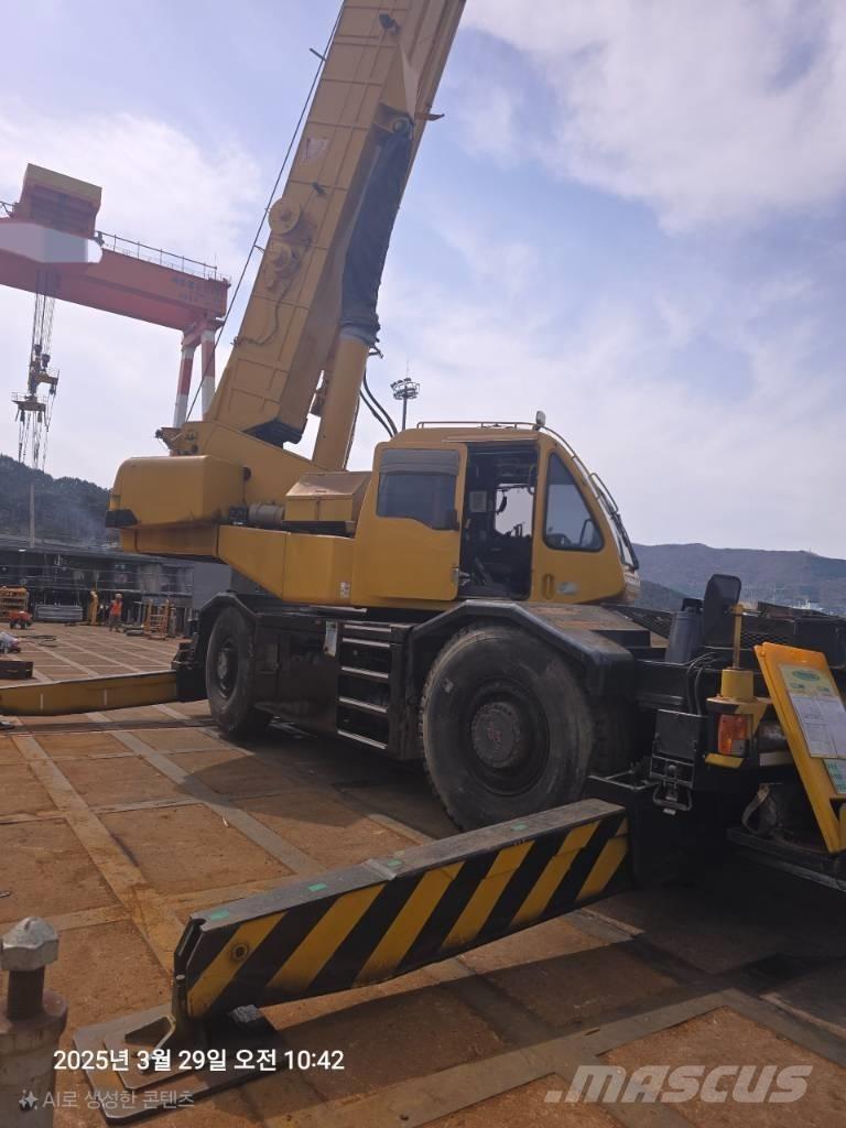 Kobelco RK 450 Mobil daruk