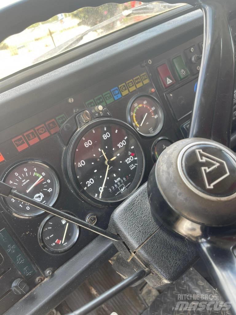 Volvo N10 ST Billenő teherautók