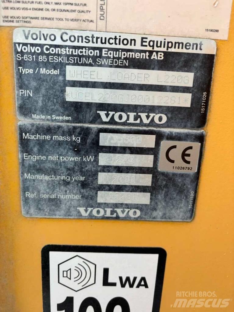 Volvo L 220 G Gumikerekes homlokrakodók