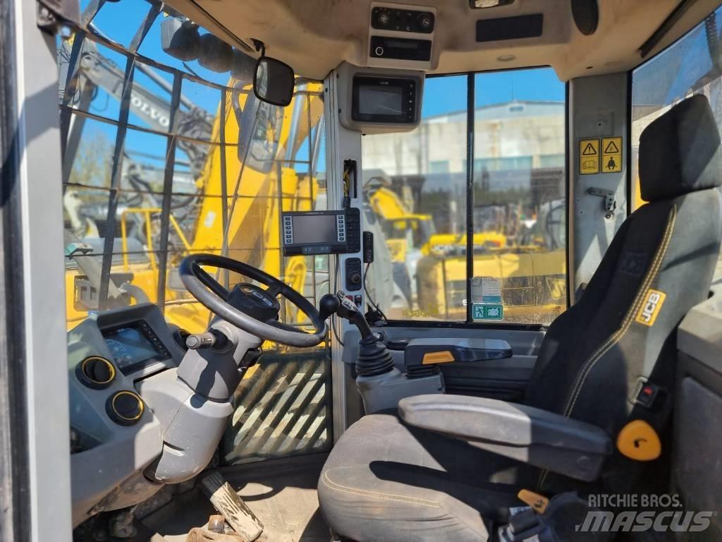 JCB 457 Gumikerekes homlokrakodók
