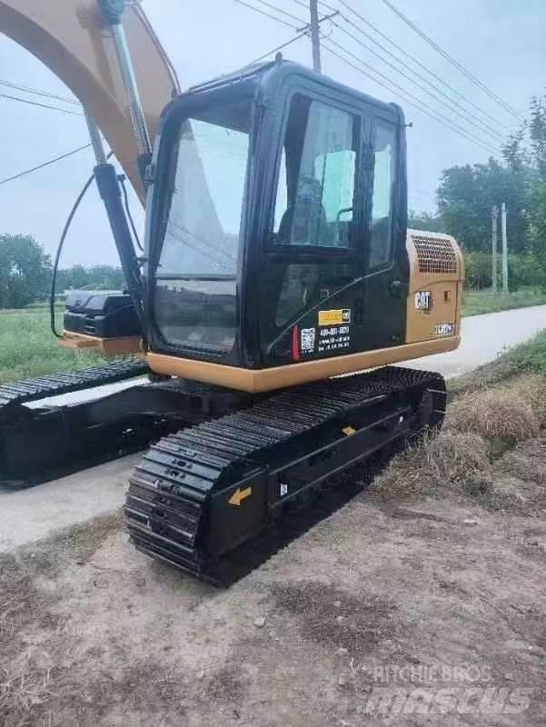CAT 313 D2 GC Lánctalpas kotrók