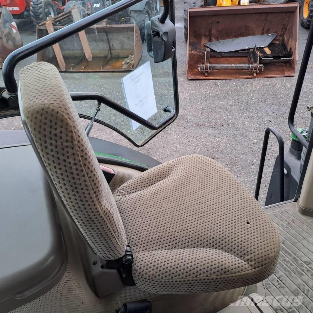 John Deere 7230 R Traktorok