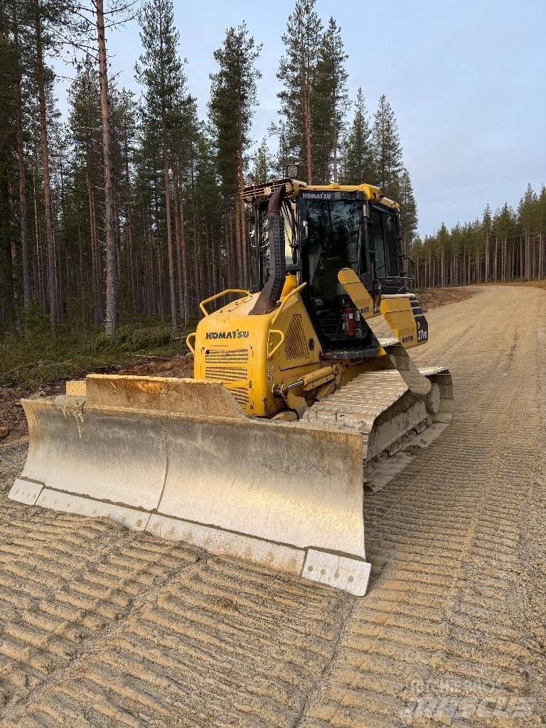 Komatsu D 37 PX-23 lánctalpas dózerek