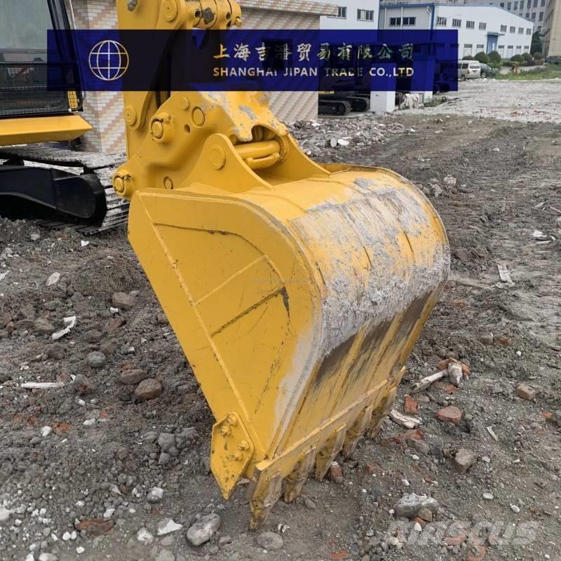 Komatsu PC 130 Lánctalpas kotrók
