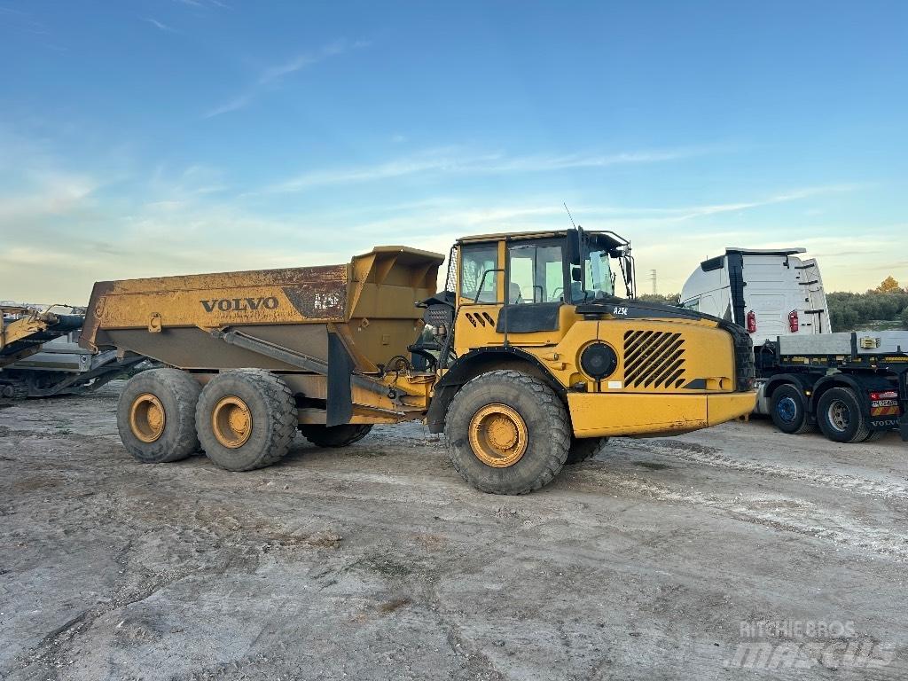 Volvo A 25 E Csuklósdömperek