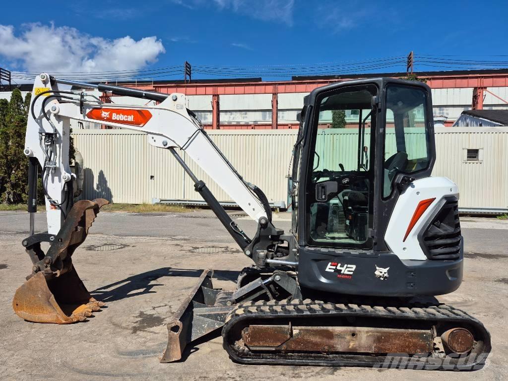 Bobcat E 42 Mini kotrók < 7t