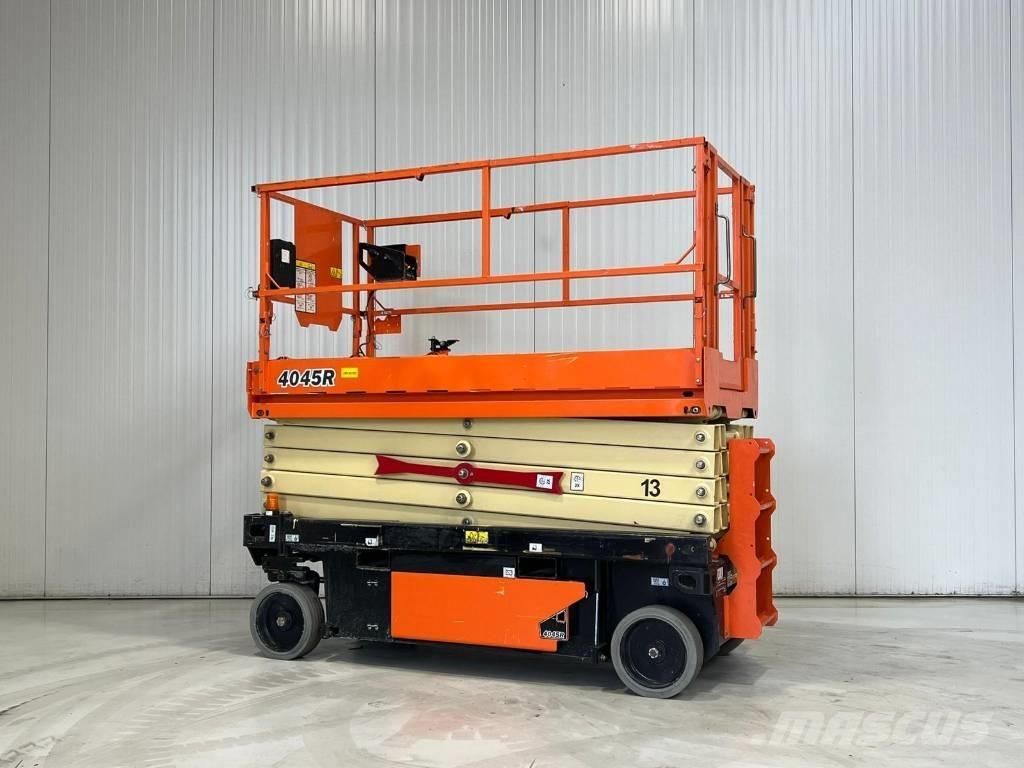JLG 4045R Ollós emelők