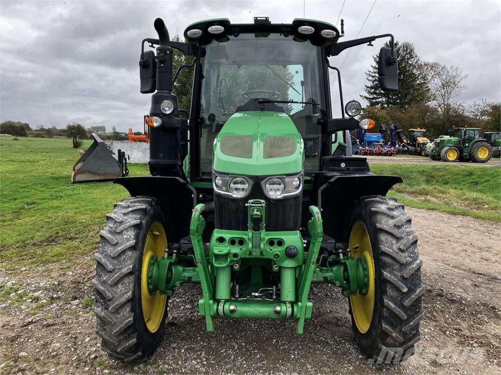John Deere 6120M Traktorok