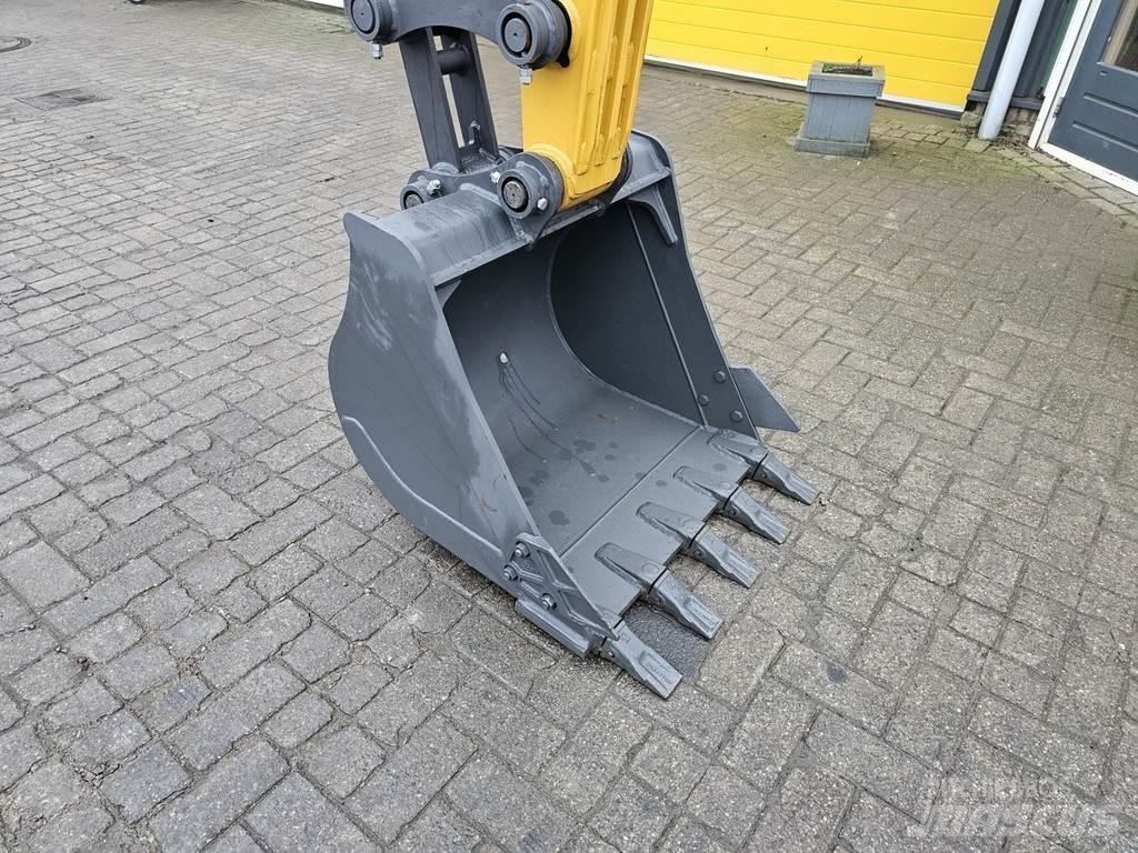XCMG XE60GA Mini kotrók < 7t