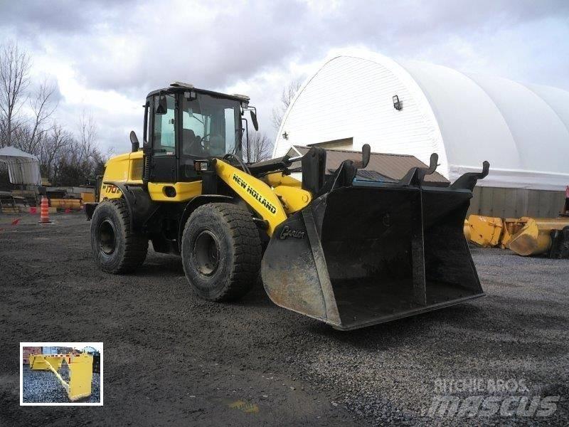 New Holland W 170 B Gumikerekes homlokrakodók