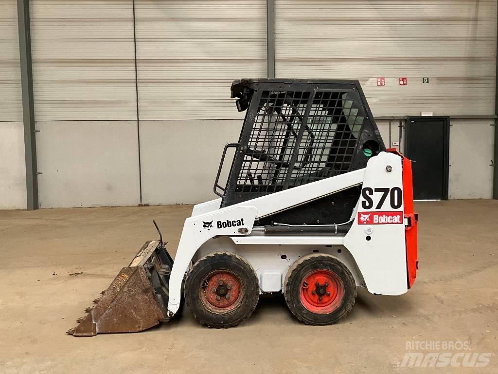 Bobcat S 70 Kompaktrakodók